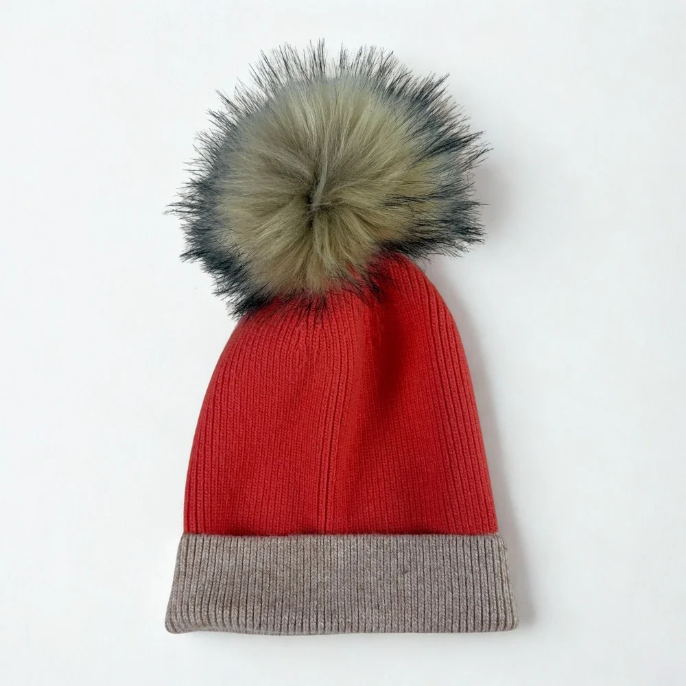 Norla Canada Beanie Womens OS‎ Orange Tan Ribbed Knit Faux Fur Pom Pom Hat